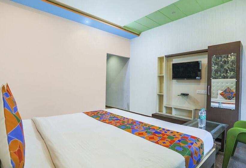 هتل Fabexpress Kriti Green