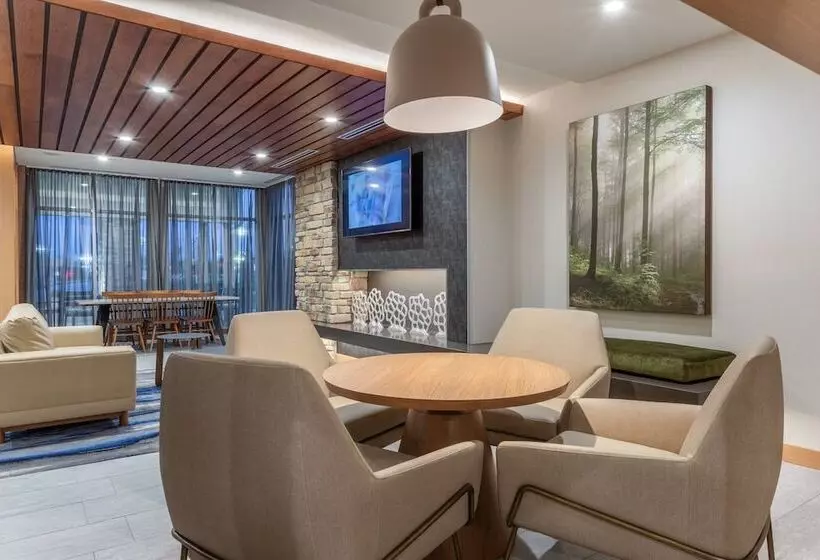 ホテル Fairfield Inn & Suites Franklin