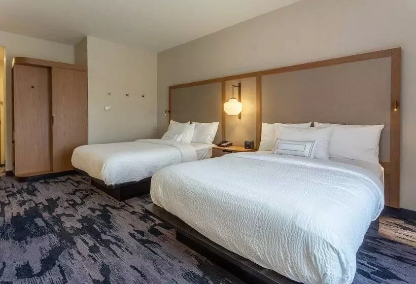 ホテル Fairfield Inn & Suites Franklin