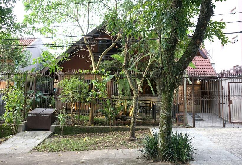 O Bosque Hostel