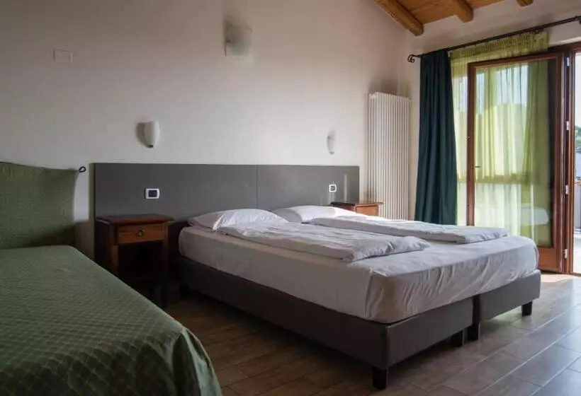 هتل Agriturismo Al Bor