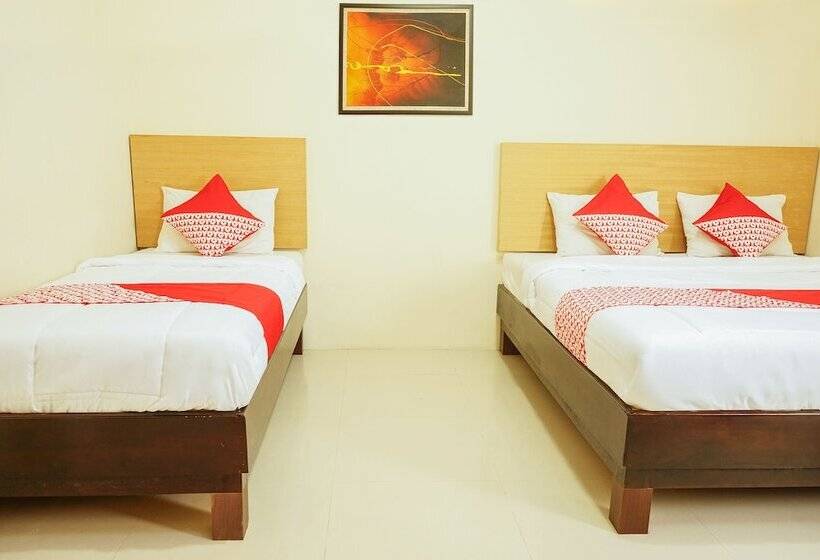 호텔 Reddoorz Syariah At Namira