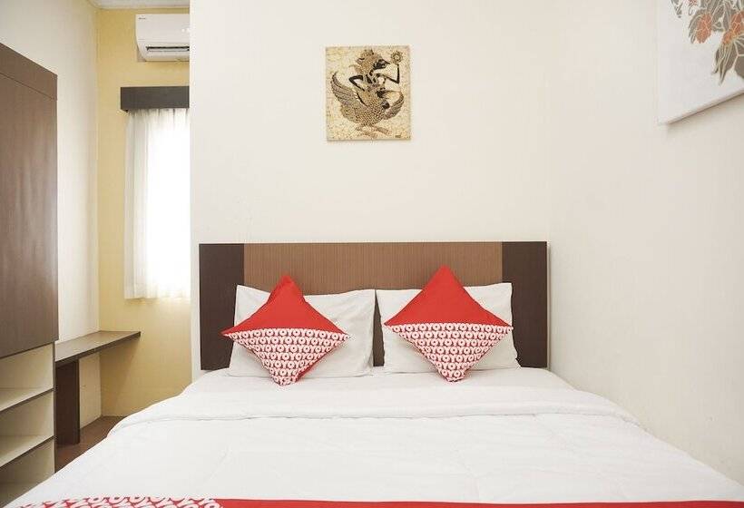 호텔 Reddoorz Syariah At Namira