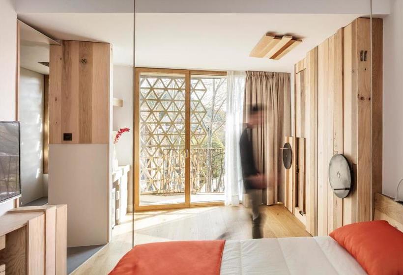 בית מלון כפרי Somiatruites