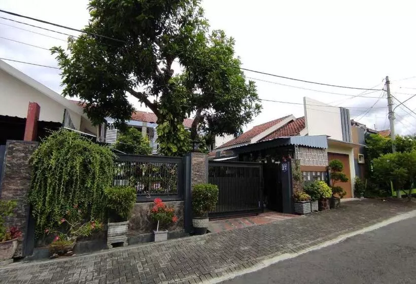 Majatalo Homestay Menspul 27