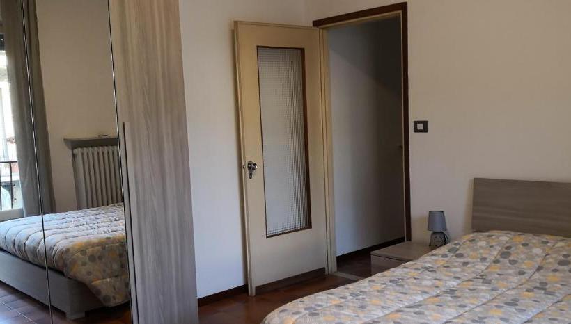 مبيت وإفطار Casa Della Sala Spada