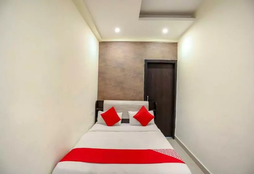 Fabhotel Bliss Inn