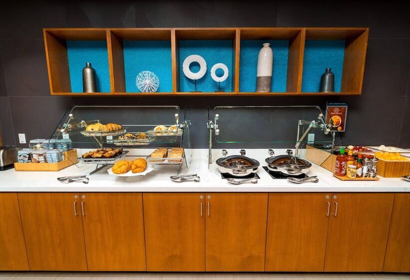 فندق Springhill Suites By Marriott Newark Fremont