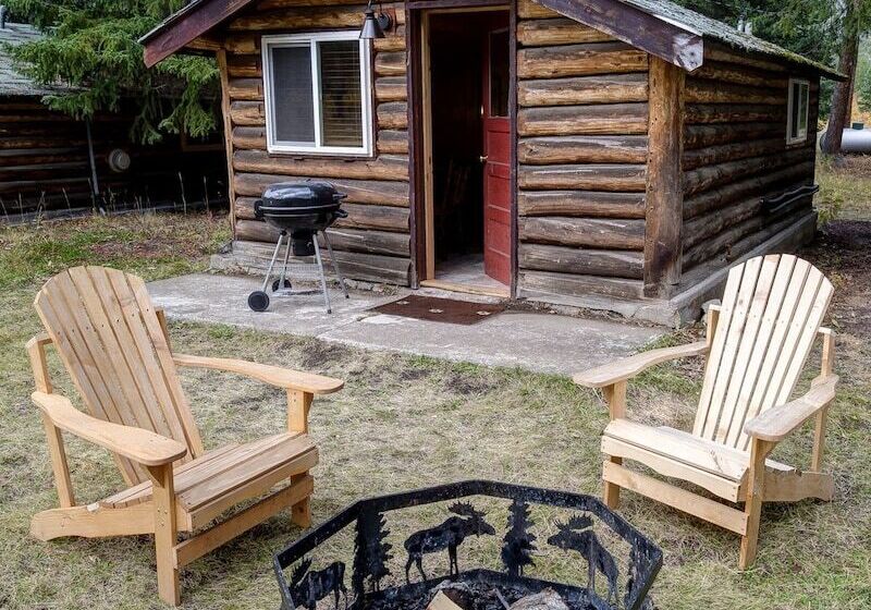 Мотель Silver Gate Lodging