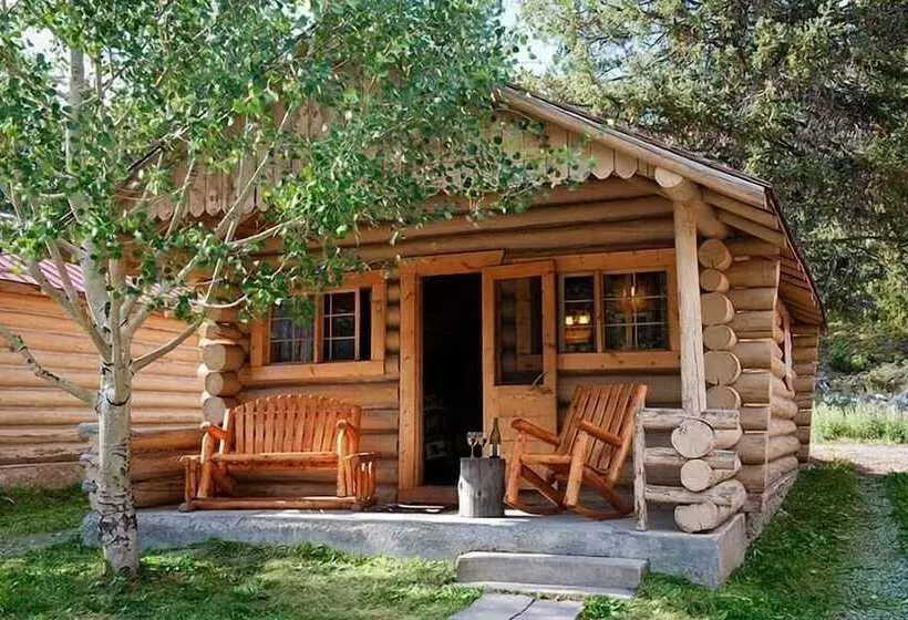 Motelli Silver Gate Lodging