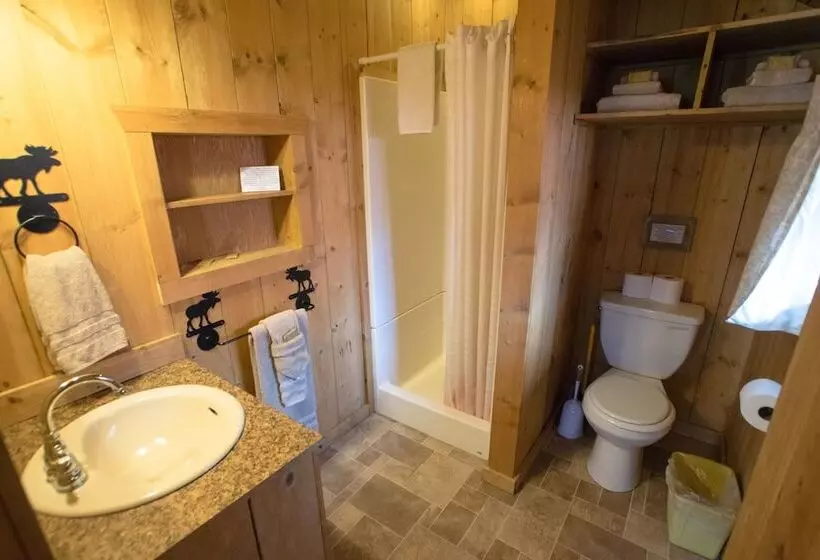 Motelli Silver Gate Lodging