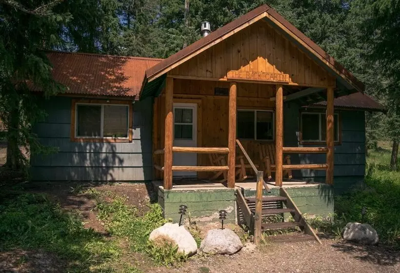 Motelli Silver Gate Lodging