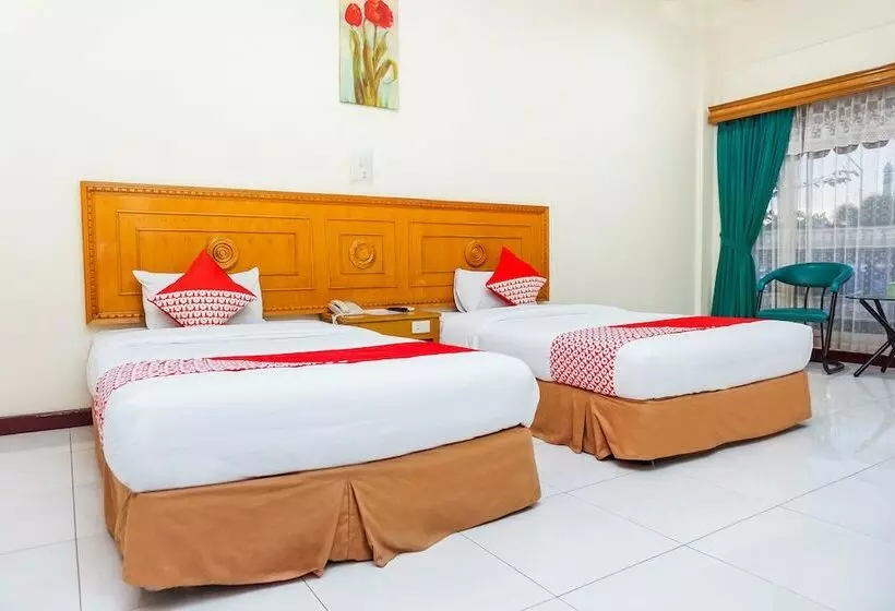 Oyo 375 Hotel Bougenville