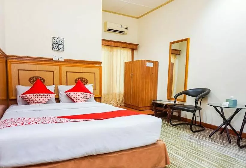 Oyo 375 Hotel Bougenville