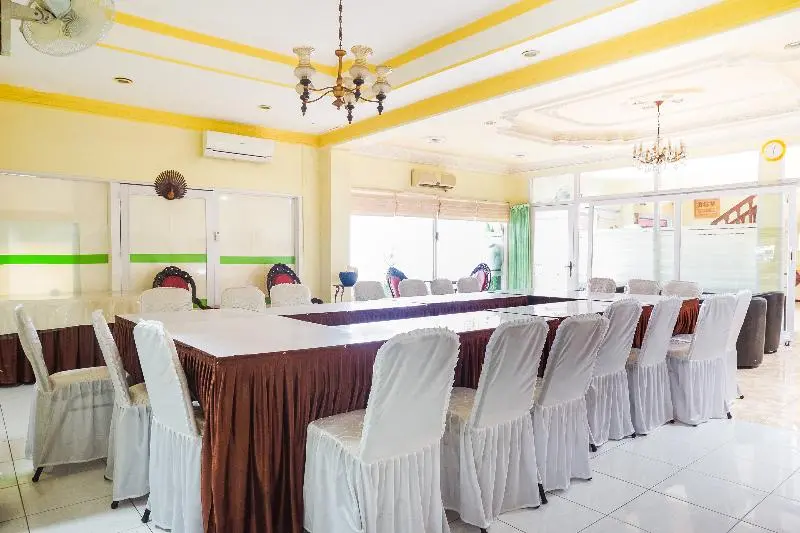 Oyo 375 Hotel Bougenville