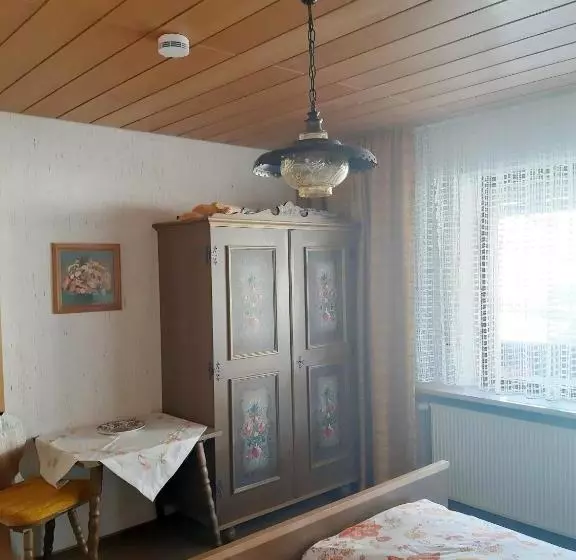 ペンション Gästehaus Benedikt