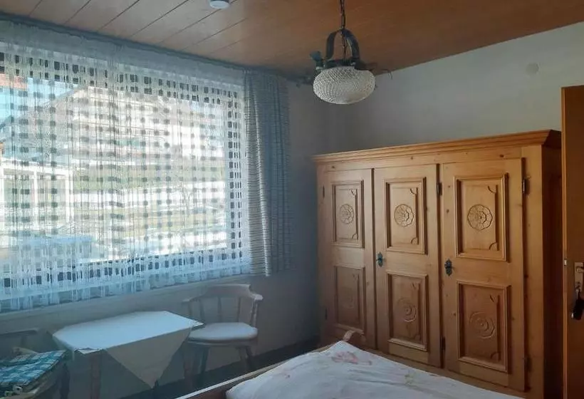 ペンション Gästehaus Benedikt