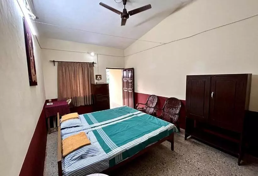 Majatalo O  Palmar Beach Cottages Benaulim