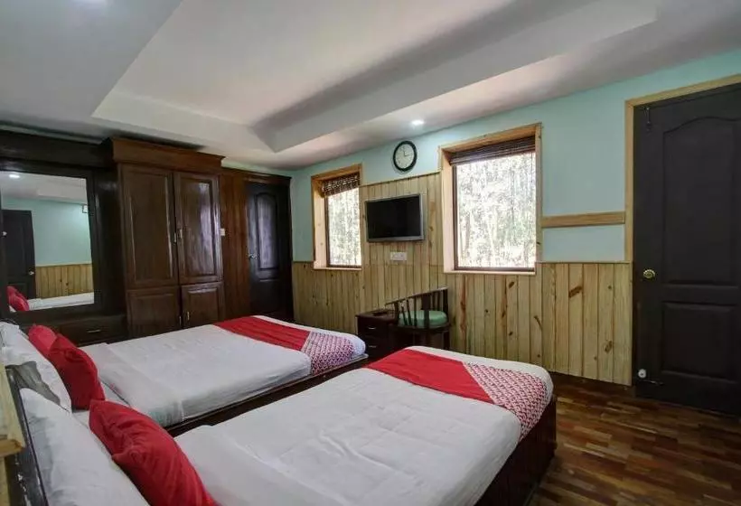 ホテル Oyo 27770 Santhi Ayurveda Resort