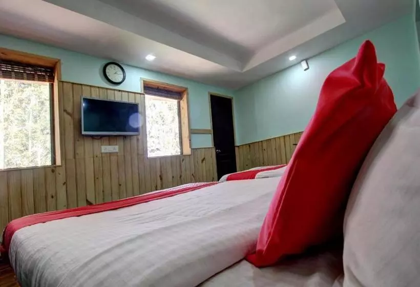 ホテル Oyo 27770 Santhi Ayurveda Resort