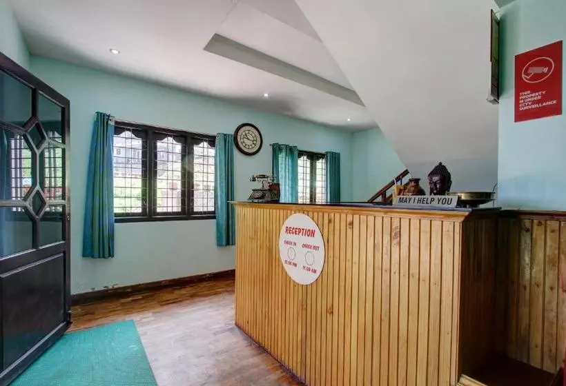 ホテル Oyo 27770 Santhi Ayurveda Resort