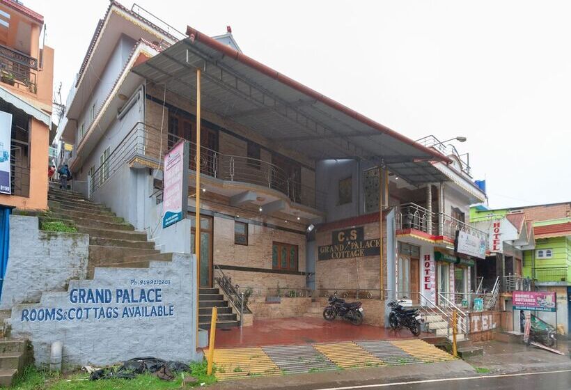 Oyo 16645 Hotel Grand Palace