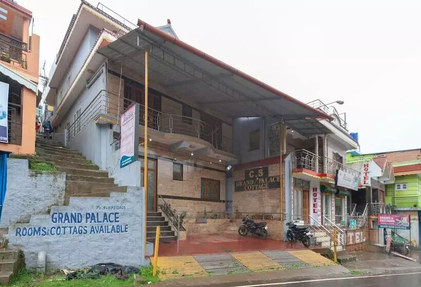 Oyo 16645 Hotel Grand Palace