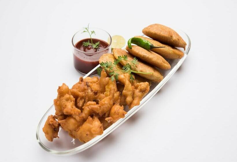 Oyo 23649 Hotel Anand