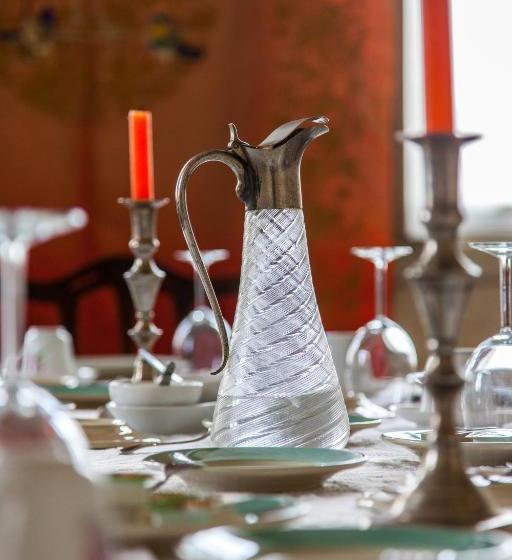 پانسیون Central Family Palace