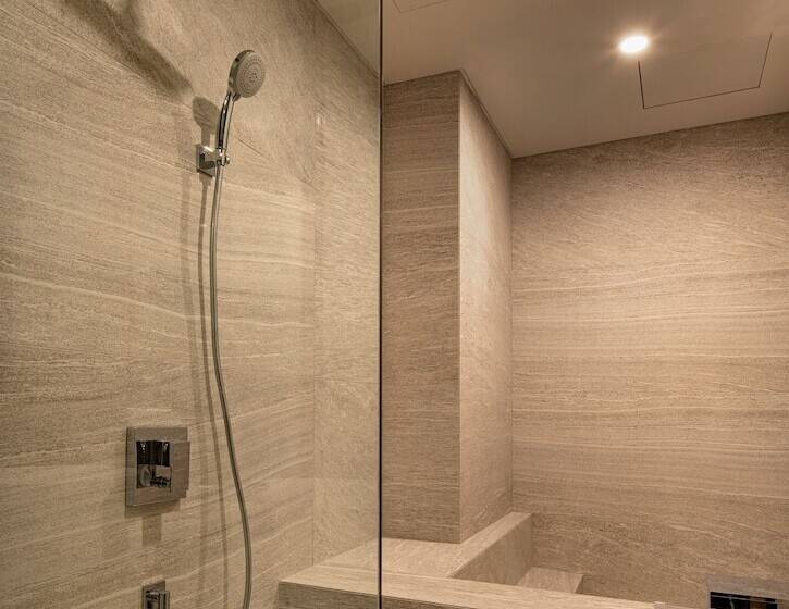 Hotel Alice And Trunk