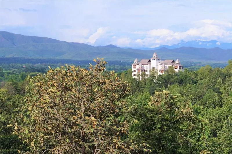 ホテル Amaravati Wellness Center And Resort