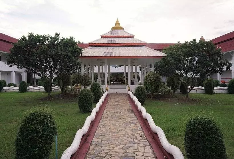 ホテル Amaravati Wellness Center And Resort