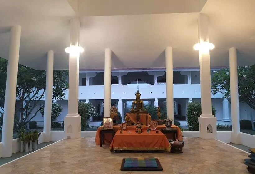 ホテル Amaravati Wellness Center And Resort