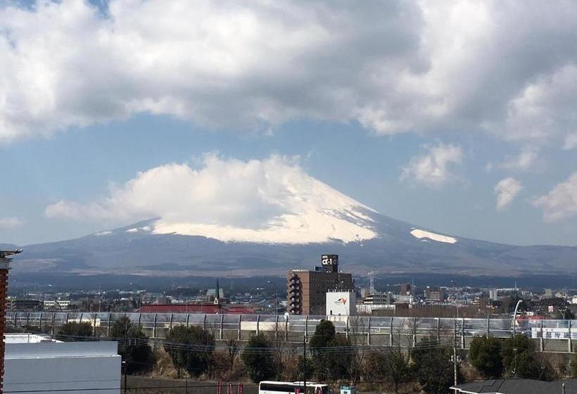 בית מלון כפרי Lumiere Gotenba