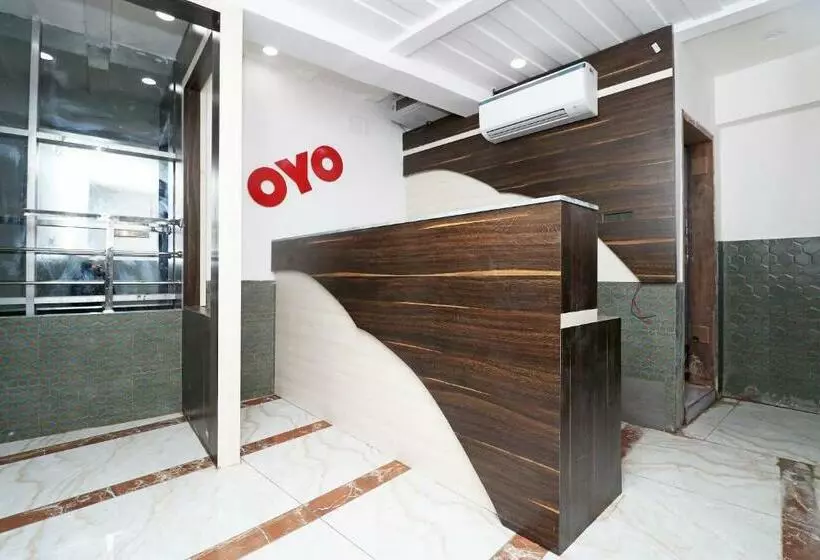 ホテル Oyo 26917 Rc Residency