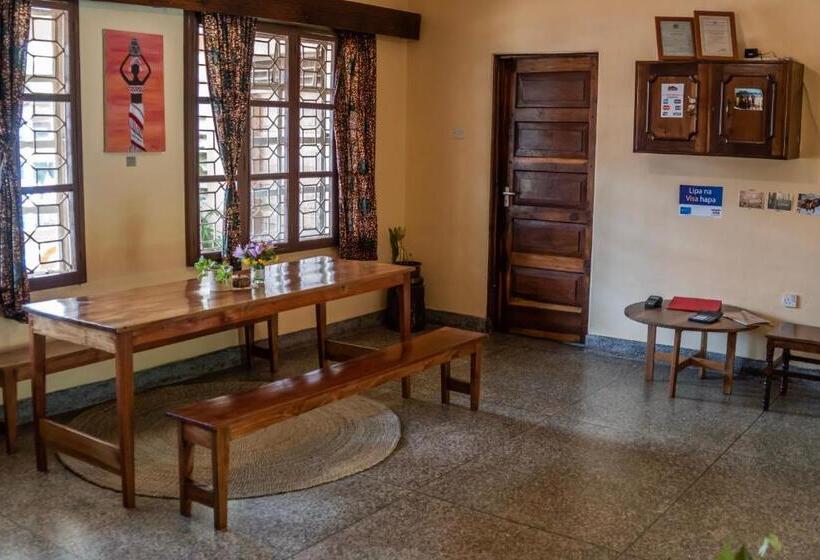 호스텔 Kiwavi Home