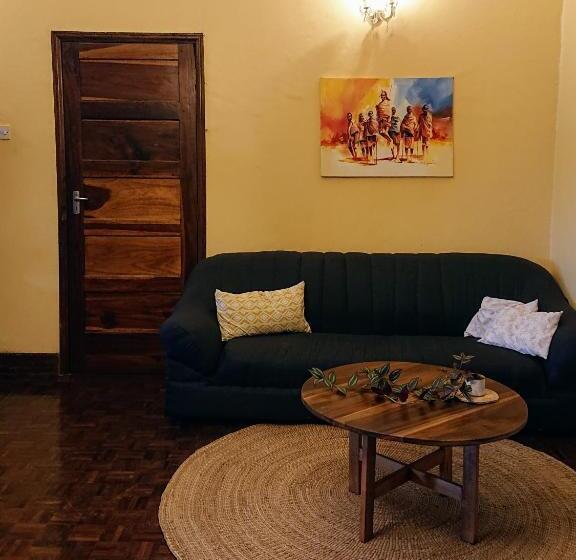 호스텔 Kiwavi Home