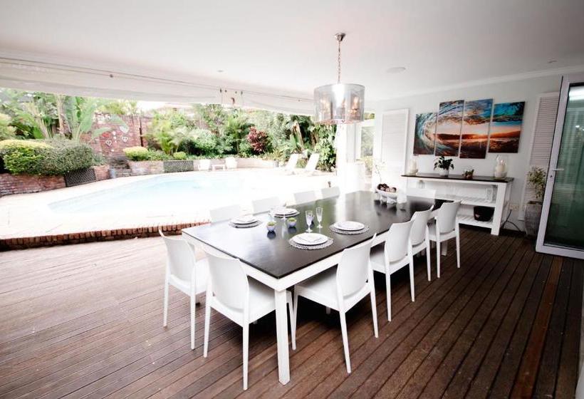 ベッドアンドブレックファースト Leopard Tree