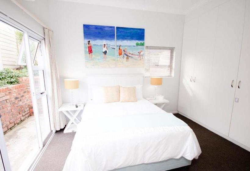 ベッドアンドブレックファースト Leopard Tree