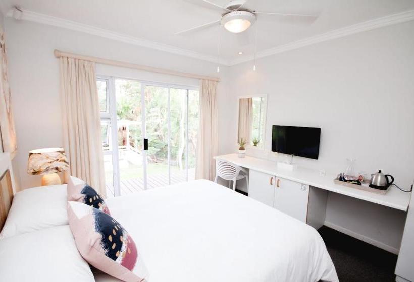 ベッドアンドブレックファースト Leopard Tree