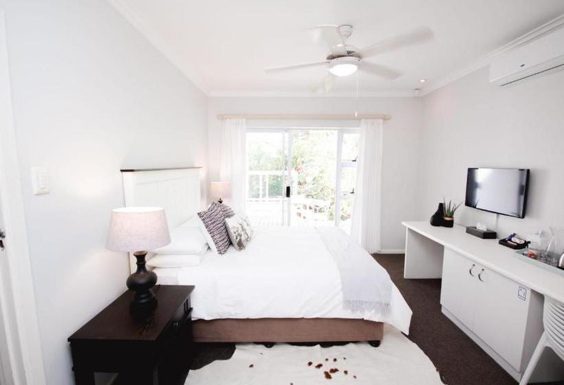 ベッドアンドブレックファースト Leopard Tree