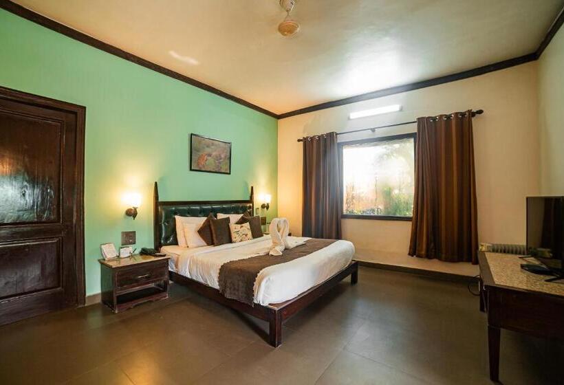 هتل Manu Maharani Resort