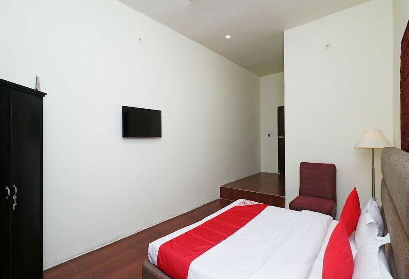 فندق Oyo 22298 Mannat Farms