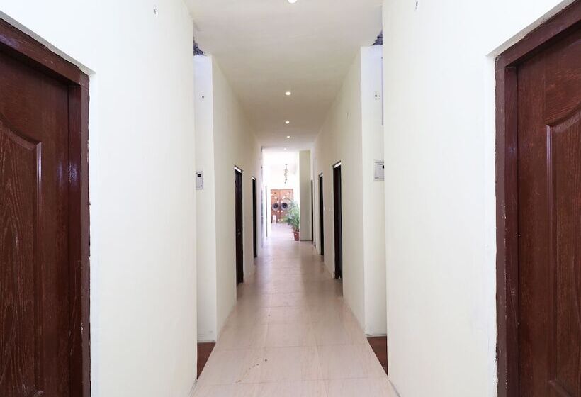 فندق Oyo 22298 Mannat Farms