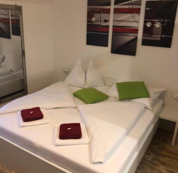 膳宿费 Center Rooms Villach