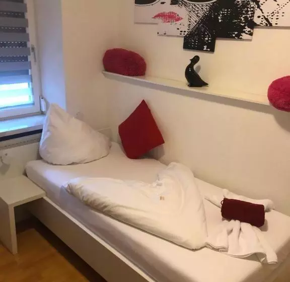 ペンション Center Rooms Villach