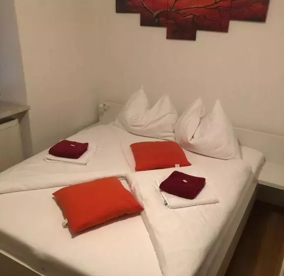 ペンション Center Rooms Villach
