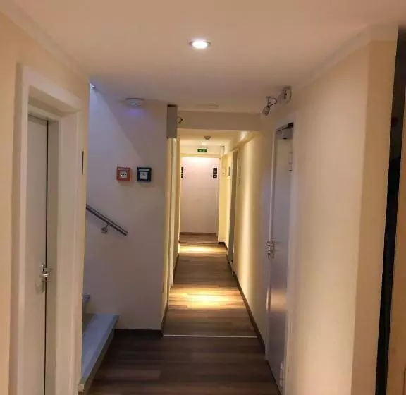 ペンション Center Rooms Villach