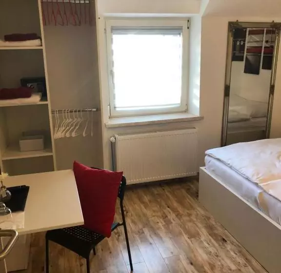 ペンション Center Rooms Villach