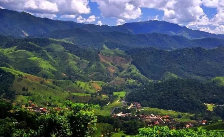 ユースホステル Pousada Pináles